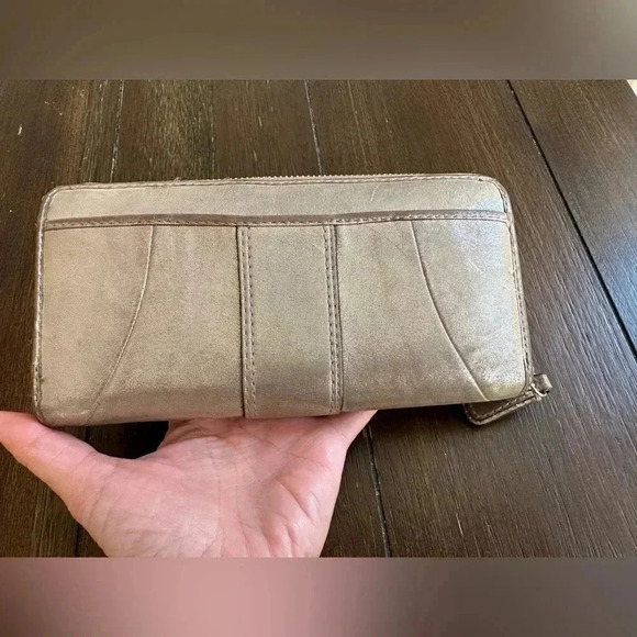 Coach Soho continental wallet - Picture 8 of 14